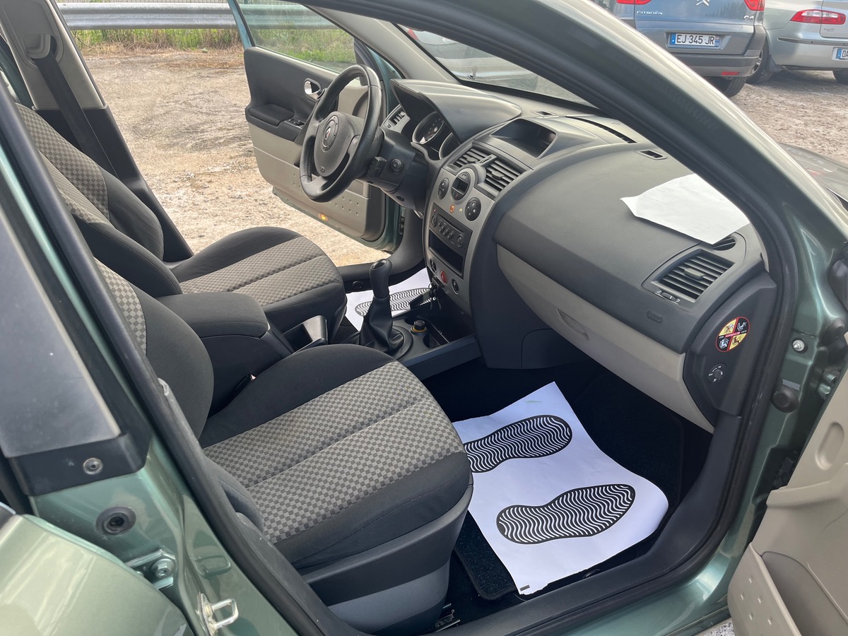 RENAULT Megane ii 1.5 dci 140684 km