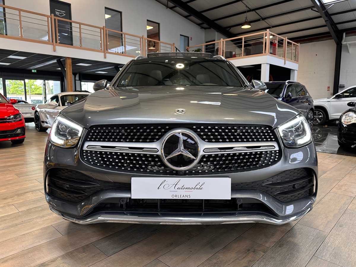 Mercedes-Benz Classe GLC 300 DE AMG LINE 4MATIC 194 + 122 / BURMESTER / ATTELAGE / TOIT PANO / 1ERE MAIN