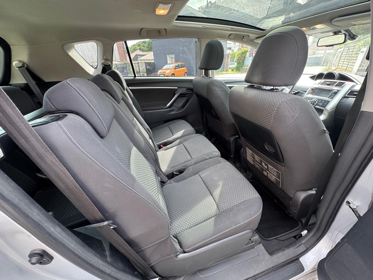Toyota Verso 2.0 D-4D 125cv DYNAMIIC 7places - garantie