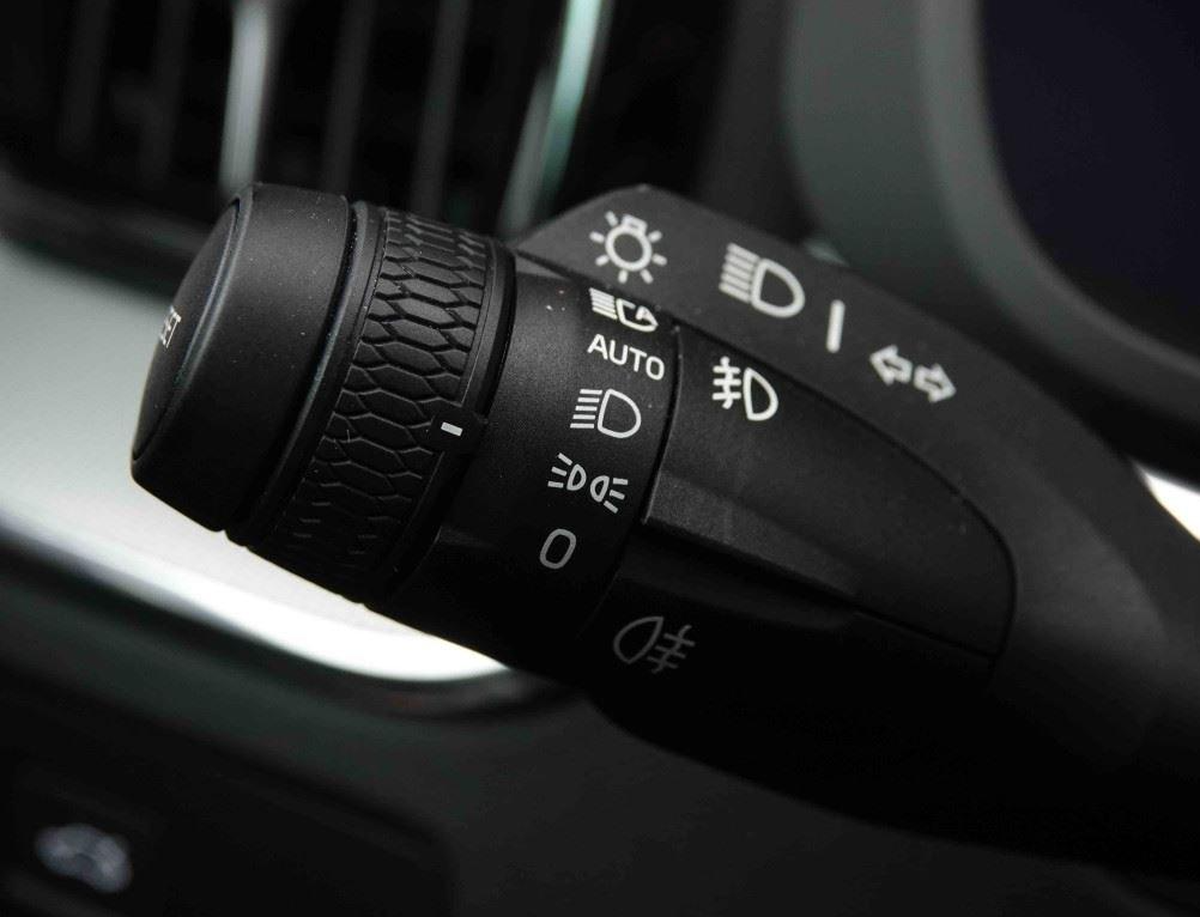 Volvo XC60 2.0 B4 197 MHEV Plus Dark | Plusieurs coloris disponible