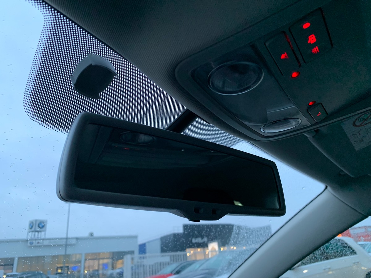 Volkswagen Jetta 170 ch | Carat | Régulateur vitesse | Radars stationnement | GPS | Kit mains libres