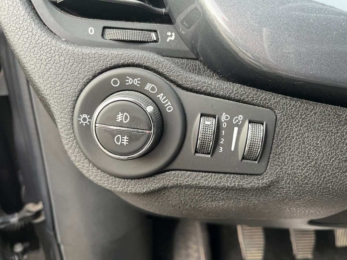 Fiat 500X 1.6 JTD 120ch LOUNGE, RADAR DE RECUL, GPS, REGULATEUR, LIMITEUR, FEUX AUTOMATIQUE