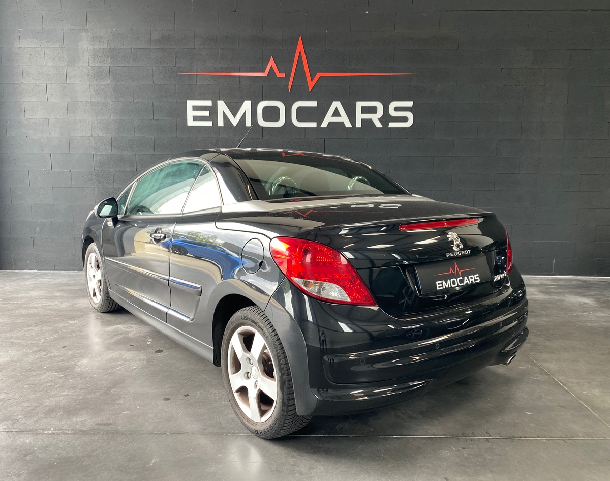 Peugeot 207 CC 1.6 VTi 120 Sport