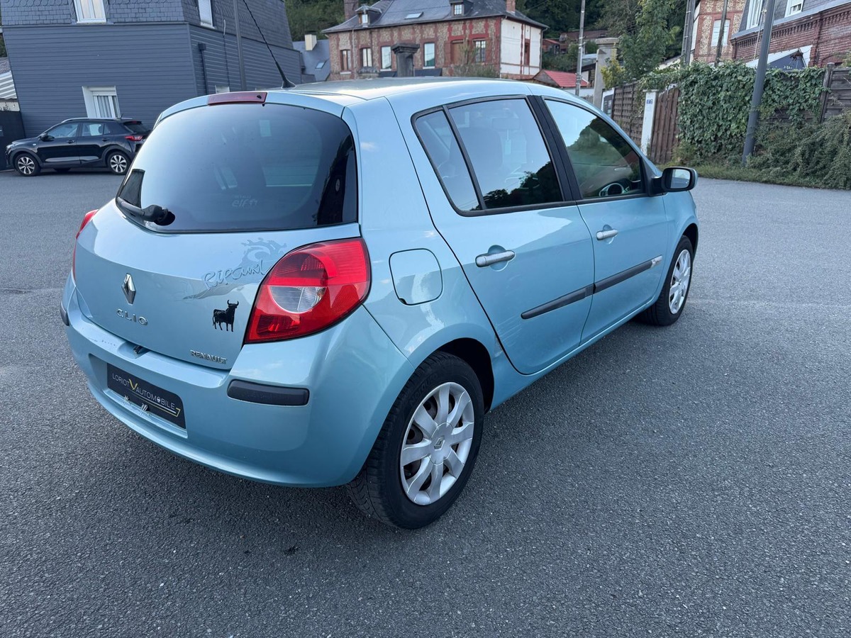 RENAULT Clio III 1.5 DCI 70 RIP CURL 5 Portes- Distribution neuve- Garantie