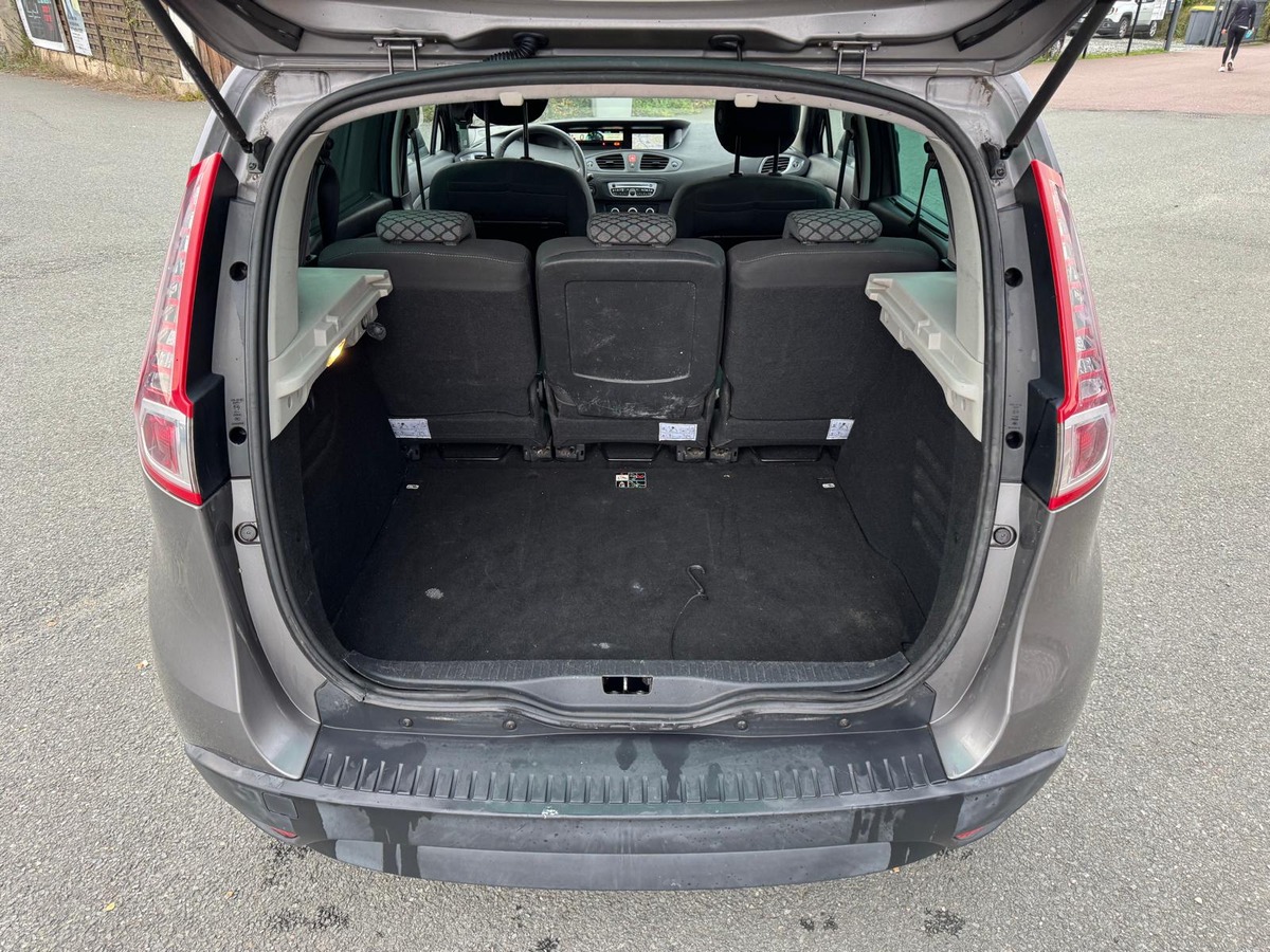 RENAULT Scenic III 1.5 dCi 110 15th - GPS - Distribution neuve - Garantie