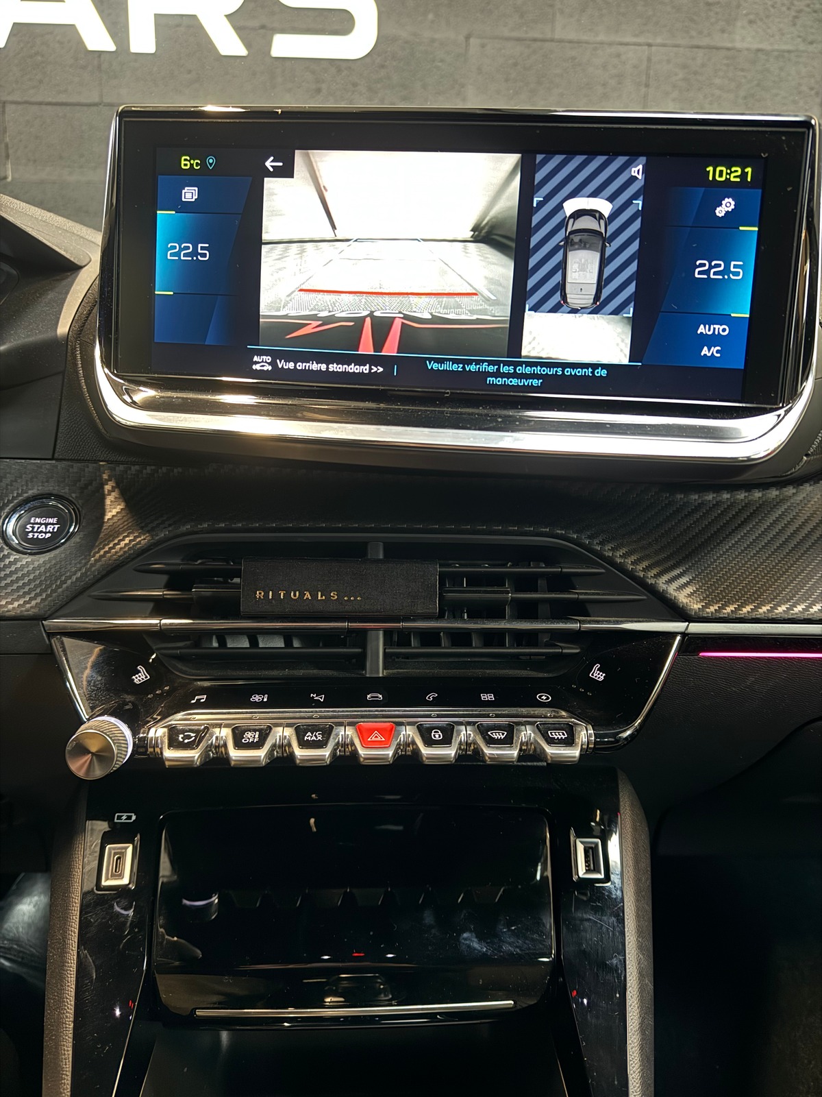 Peugeot 208 e-208 136ch GT