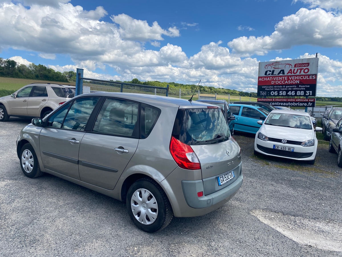 RENAULT Scenic II 1.5 dci 105cv 149160km 1ere main 