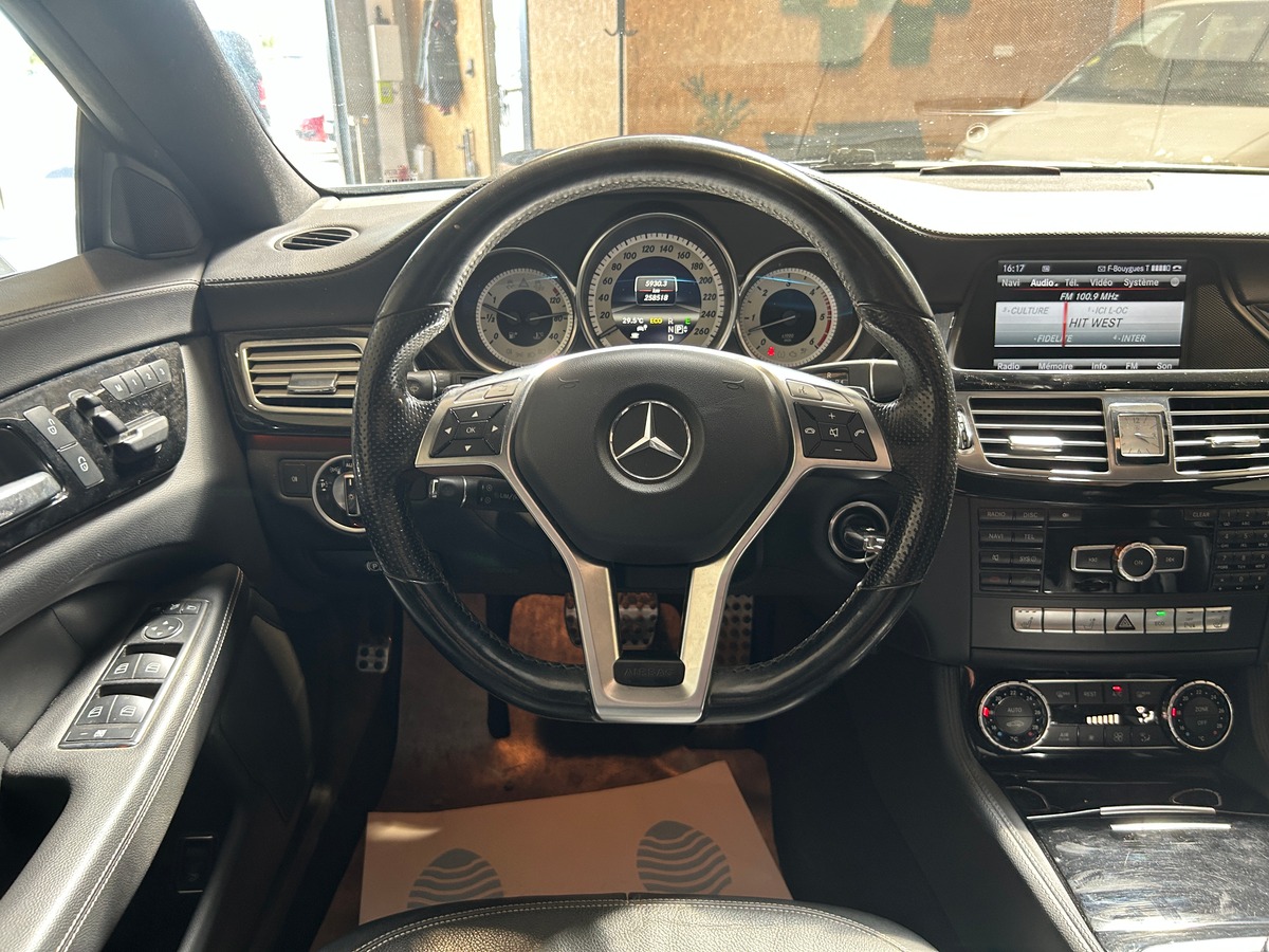Mercedes-Benz CLS Shooting Break 350 CDi 3.0 V6 - VIDANGE OK - GARANTIE