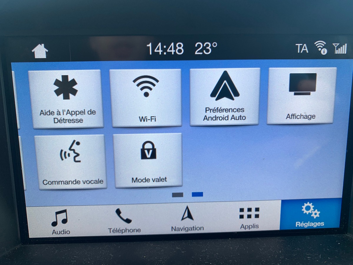 Ford C-max 170 chevaux | Titanium | Radar avant et arrière | Sièges chauffants | Apple car play