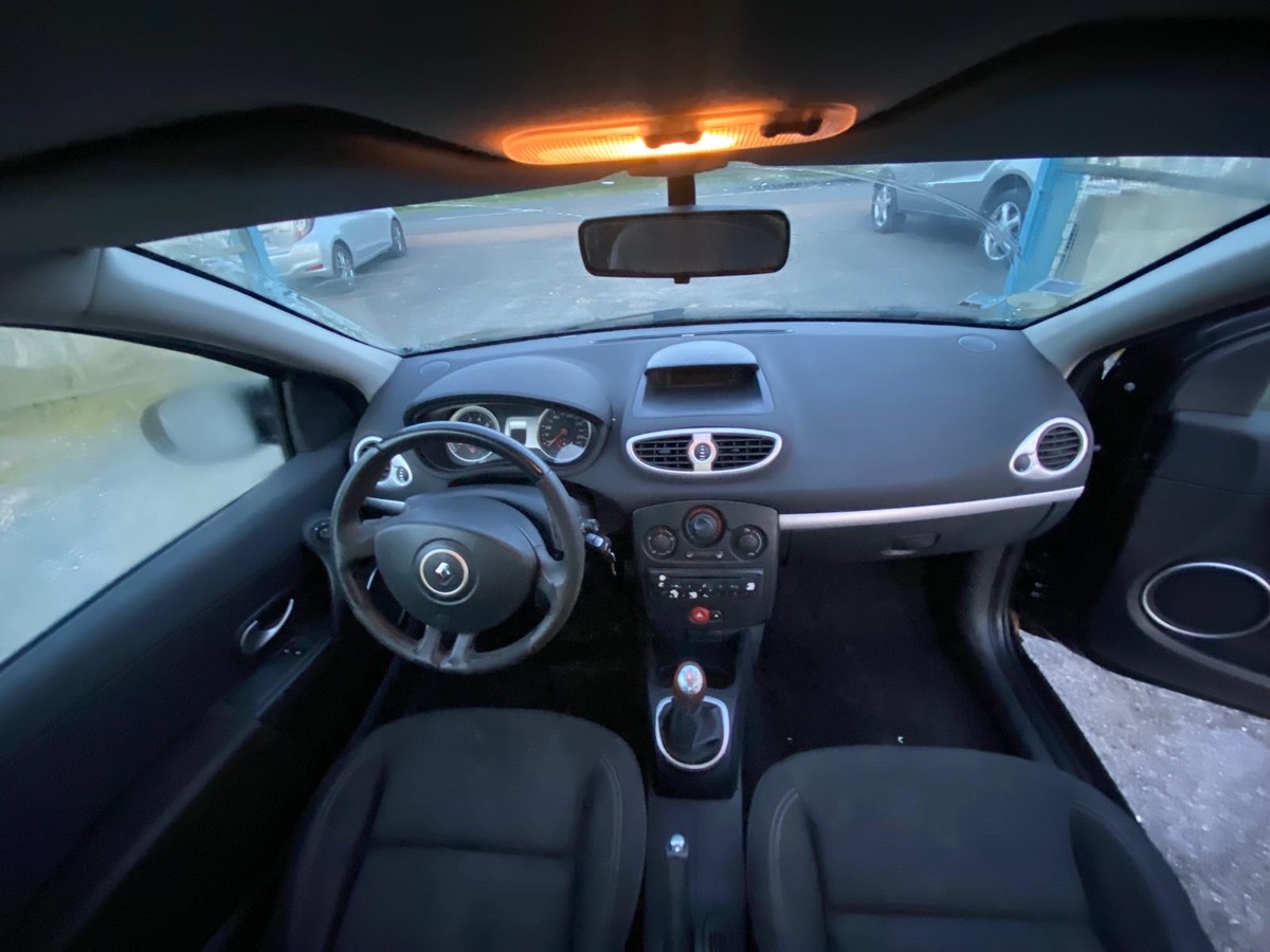 RENAULT Clio 1.2 tce 100cv