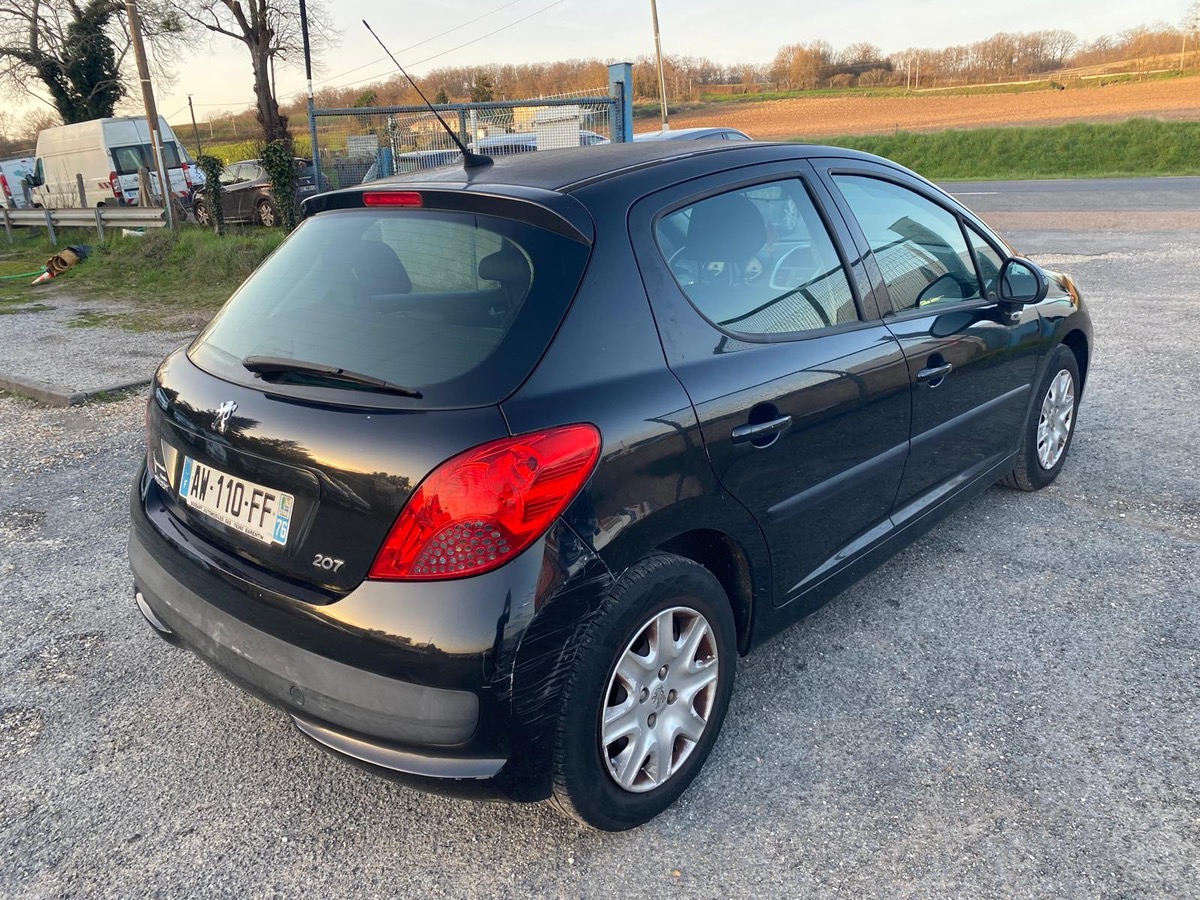 Peugeot 207 1.6 hdi 90cv 222055km