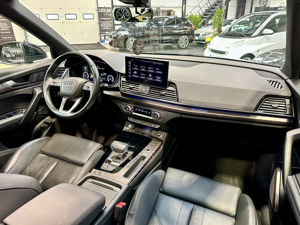 Audi Q5 II (2) Sportback 50 TFSIE 299 Avus Quattro S Tronic 7 c
