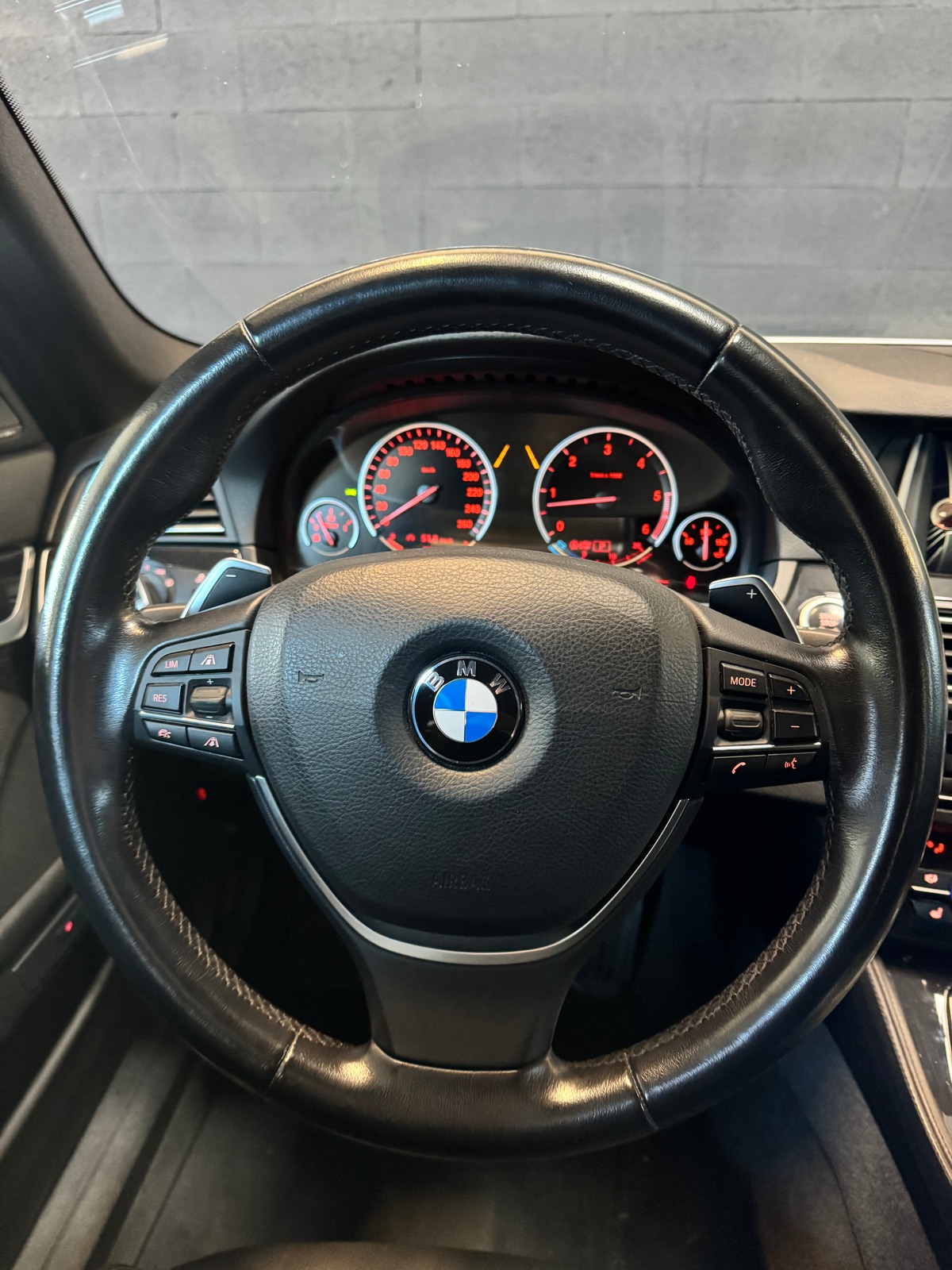 Bmw Série 5 535D TOURING 3.0 313 LOUNGE PLUS XDRIVE