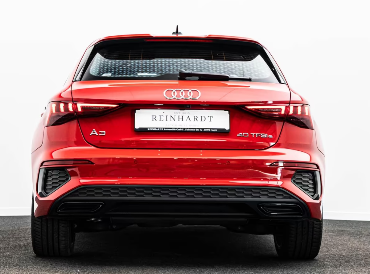 Audi A3 Sportback 40 TFSI e 204ch S line S tronic 6/Bang&Olufsen/Caméra