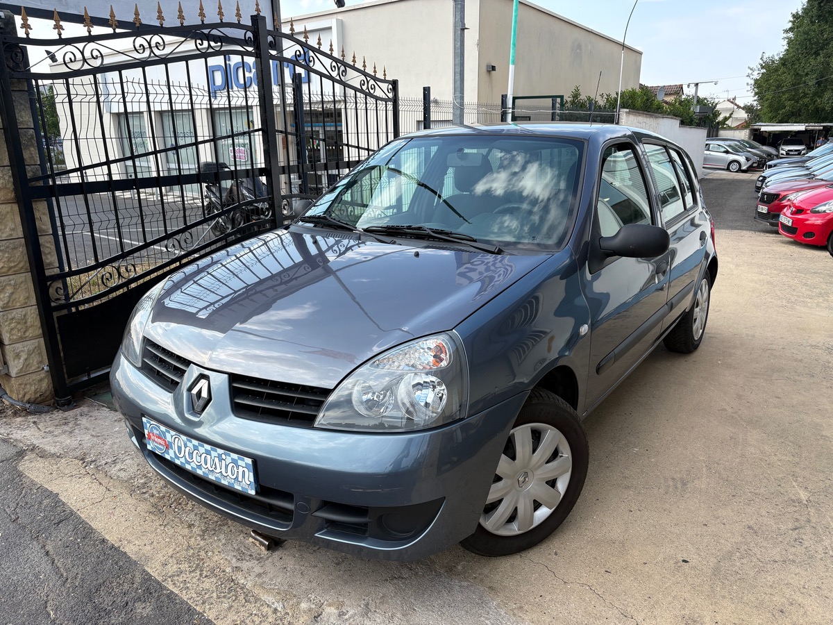 RENAULT Clio