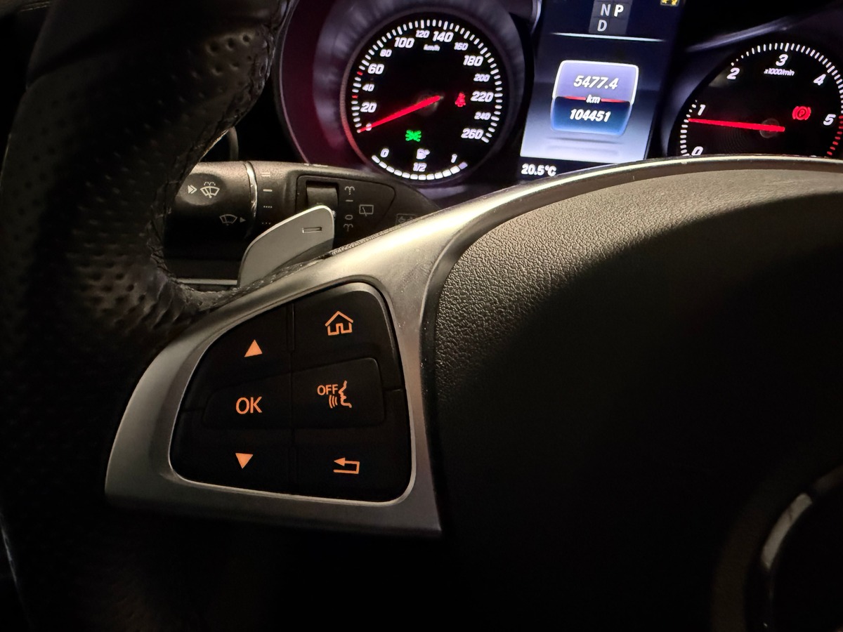 Mercedes Benz GLC 250 d 9G-Tronic 4Matic Caméra de Recul / Lumiere d Ambiande / Sono Burmester