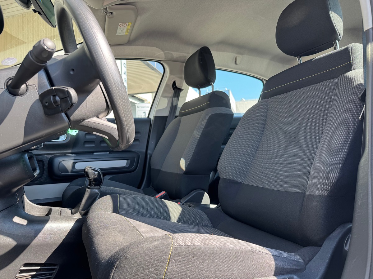 Citroën C3 Phase 3 Shine S&S 110 cv - Carnet d'entretien complet - Courroie changée - Apple Carplay