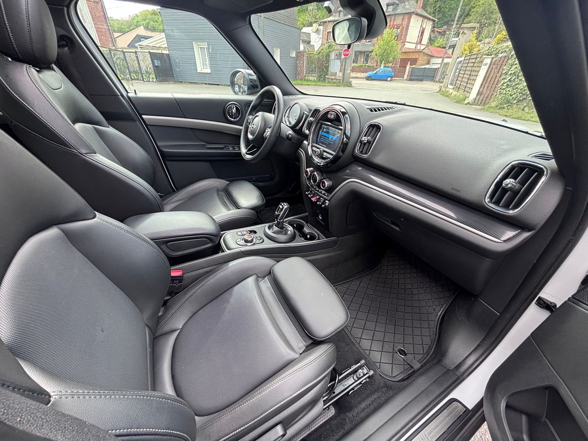 Mini Countryman Cooper 136ch Longstone BVA7 - Entretien MINI