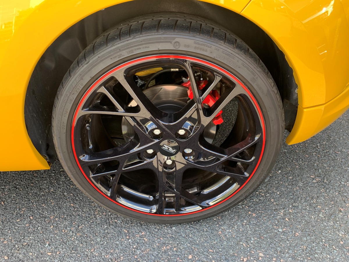 RENAULT Megane RS TROPHY | Exemplaire numéroté 187 | Véhicule en état exceptionnel et à l'état neuf
