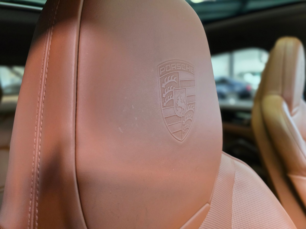 Porsche Cayenne COUPE E-HYBRID 462 FRANCAIS / CRAIE / PACK SPORT DESIGN
