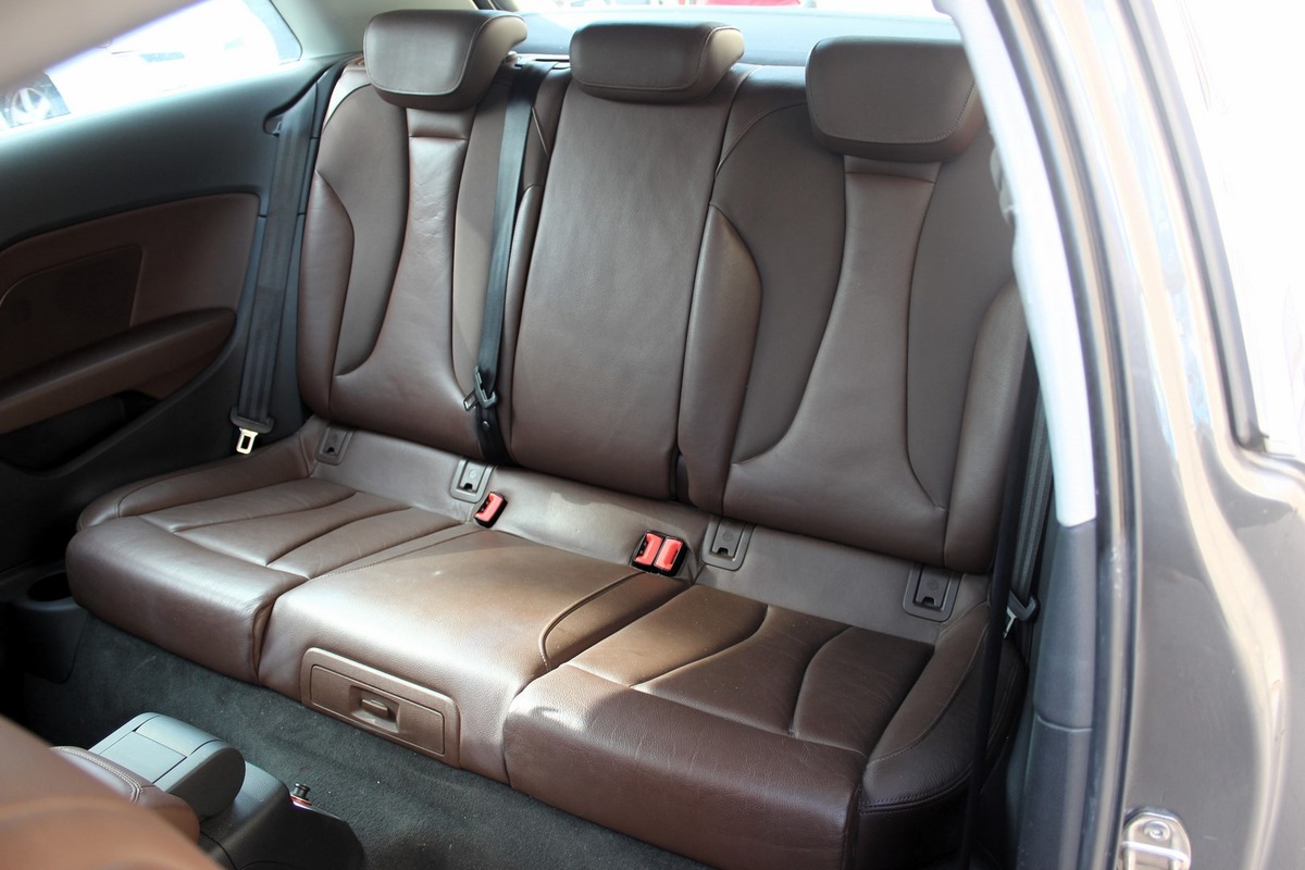 Audi A3 III 1.4 TFSi 150 ch AMBITION LUXE S TRONIC 7 + TOIT OUVRANT