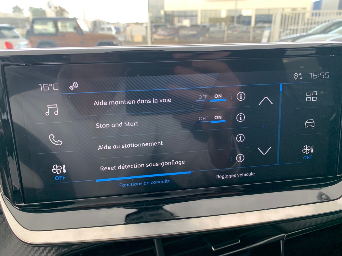 Peugeot 208 100 ch | Active | Aide stationnement arrière | Sièges avant chauffants | Écran tactile