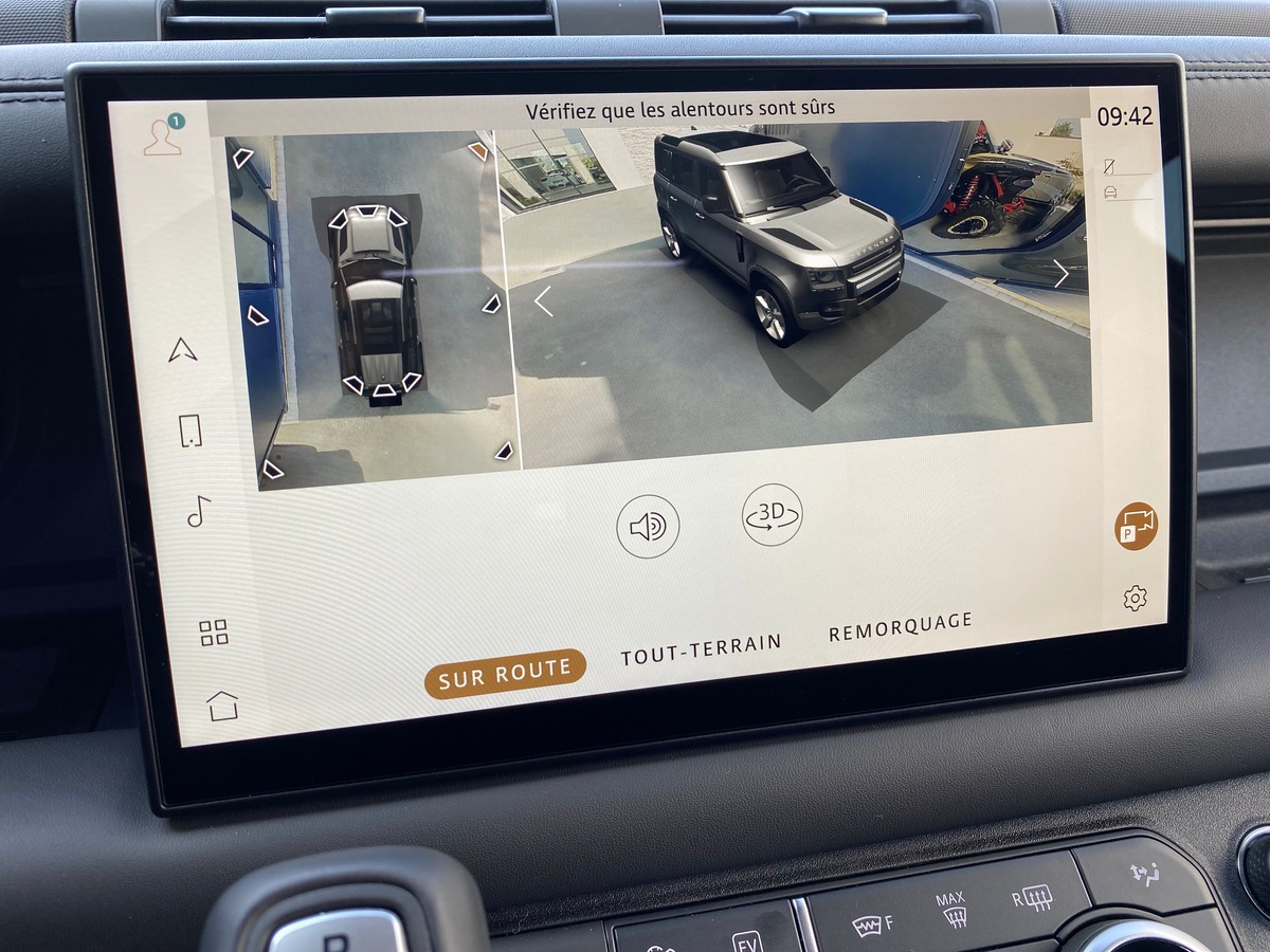 LAND ROVER DEFENDER 110 P400E HSE COUPE DU MONDE / 18850 KMS