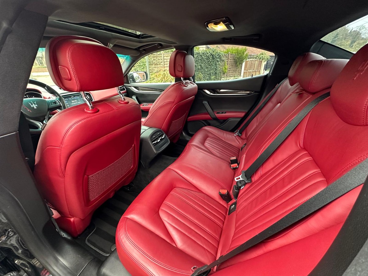 Maserati Ghibli 3.0 V6 diesel 275CV