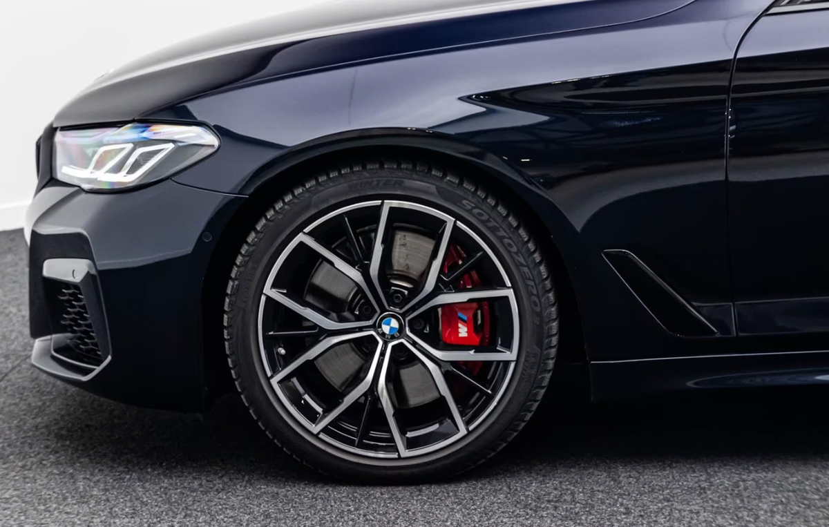 Bmw Série 5 VI M550iA xDrive 530ch M Performance