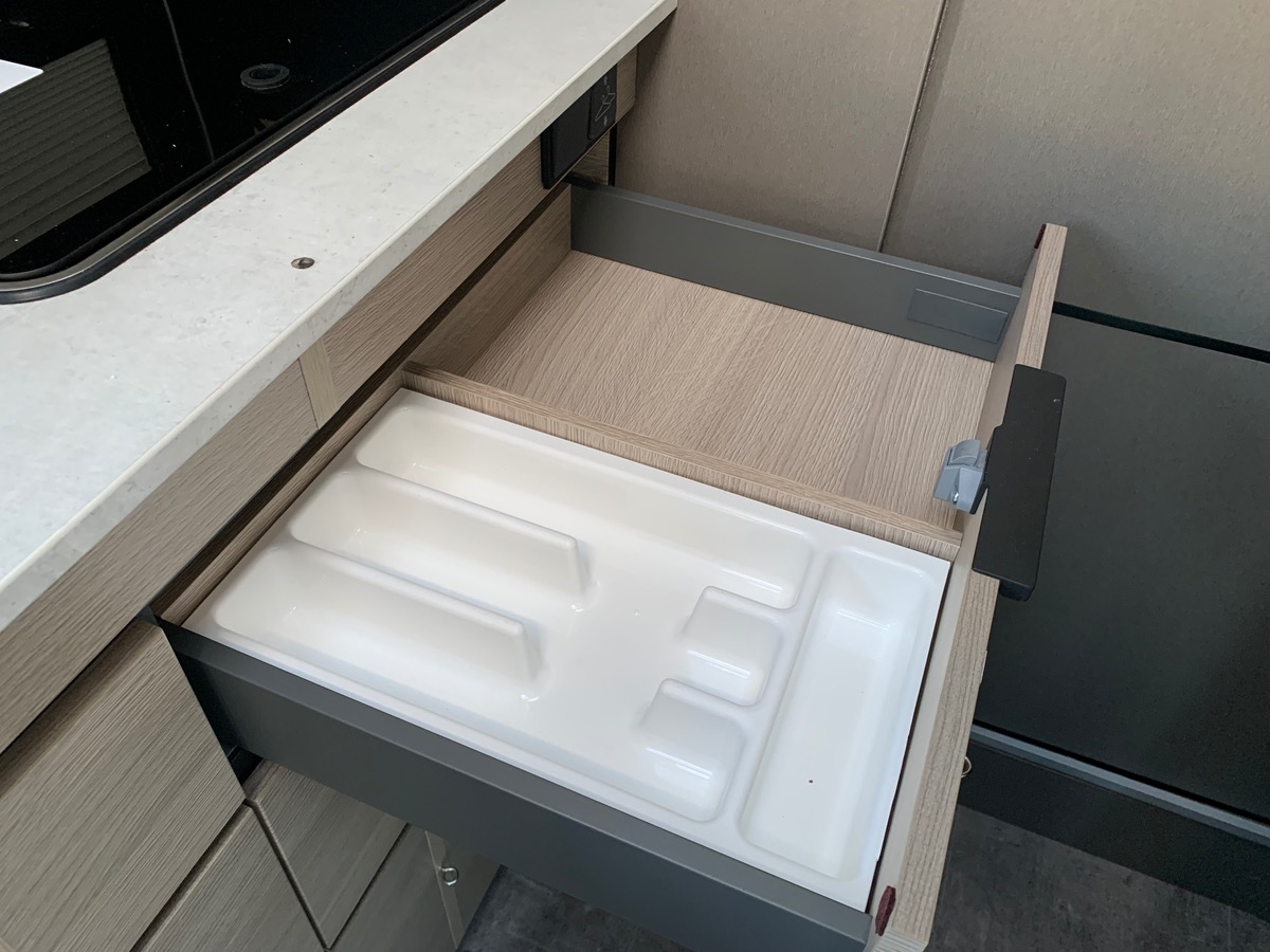 Fiat CHALLENGER 140 ch | OPEN EDITION | Panneau solaire | Batterie lithium 100A | Car Play