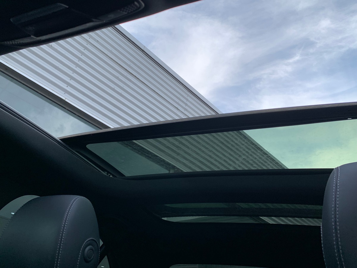 Mercedes-Benz Classe E 200 ch | 220 AMG LINE | Pack Premium | Pack Sport Black | Toit ouvrant