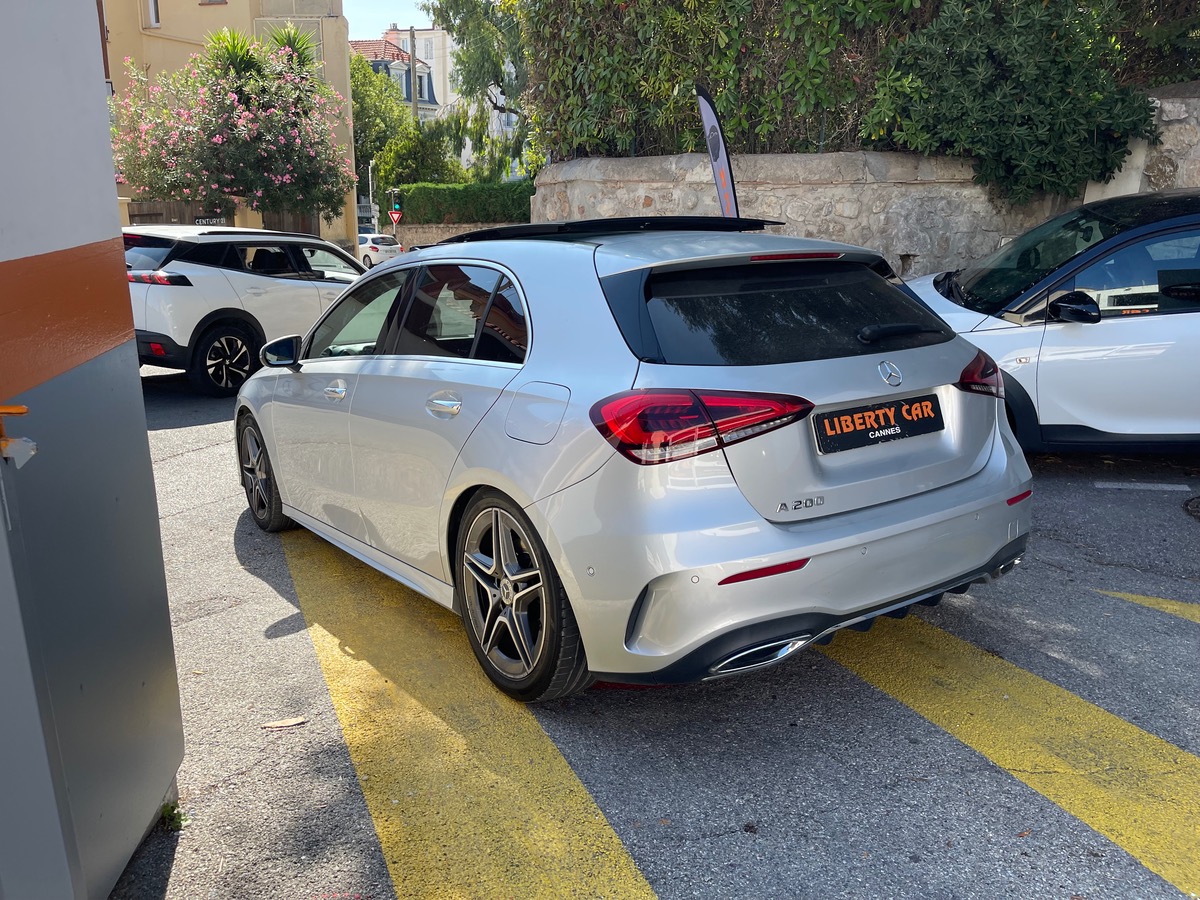 Mercedes Benz Classe A 200 i 163 CV / AMG Line / Toit Ouvrant / Pack Ambiance / Caméra 360°