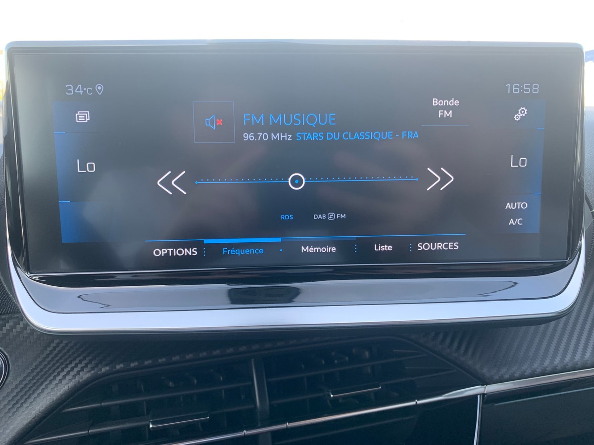 Peugeot 208 100 chevaux | GT | Apple car Play Android Auto | Caméra de recul | Régulateur vitesse