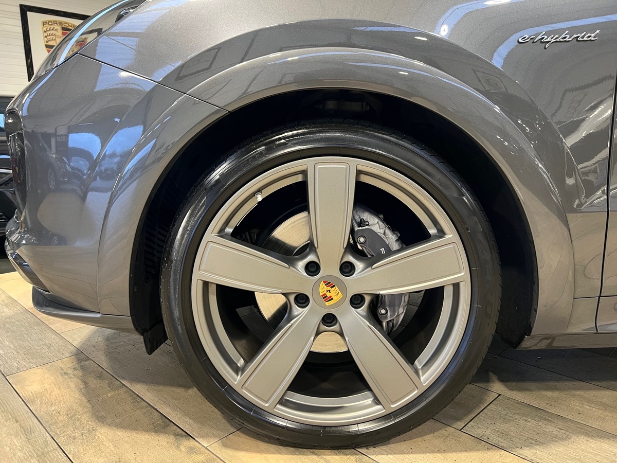 Porsche Cayenne Coupé III E-HYBRID 3.0 V6 462 PDK8 FR Carbone int/ext  - Burmester
