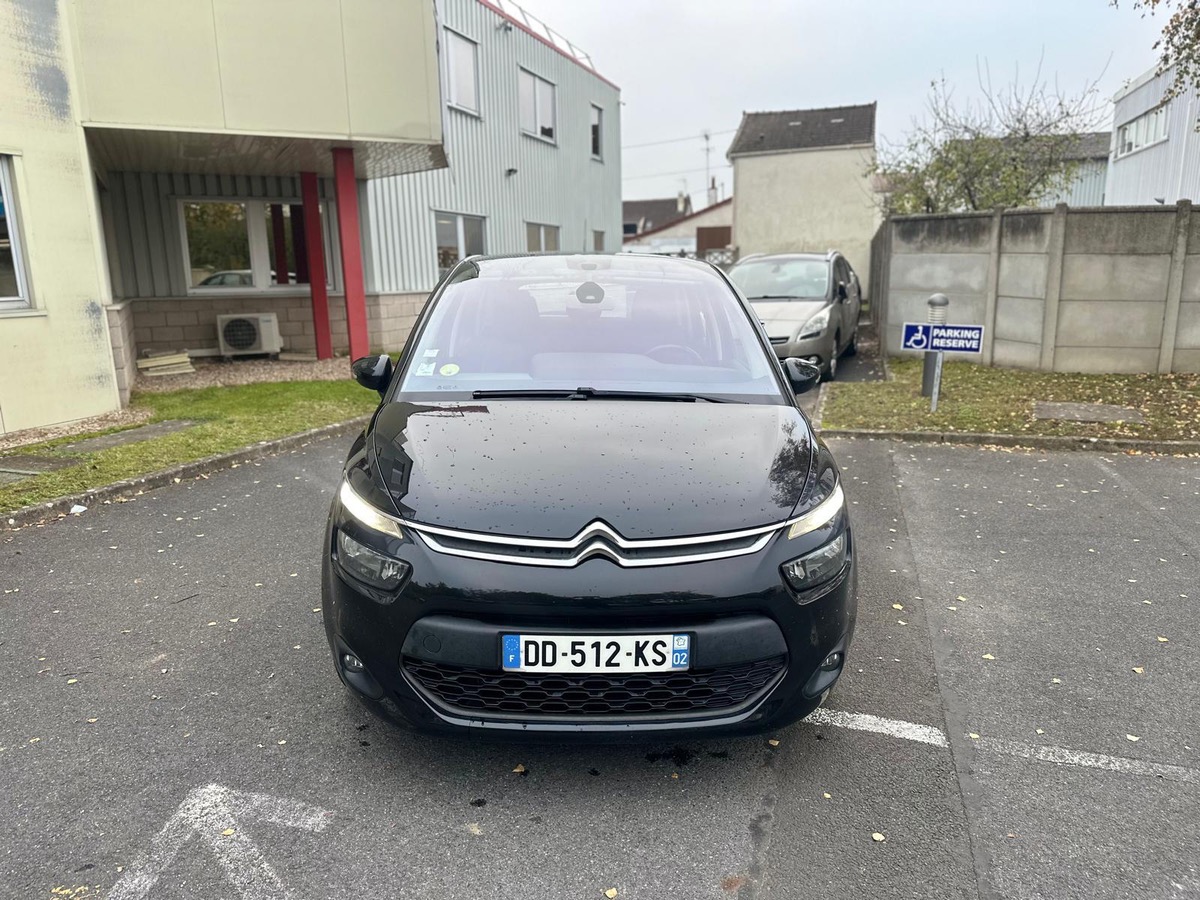 Citroën C4 Picasso 1.6 e-HDI 115 CV 4 XCBLeux