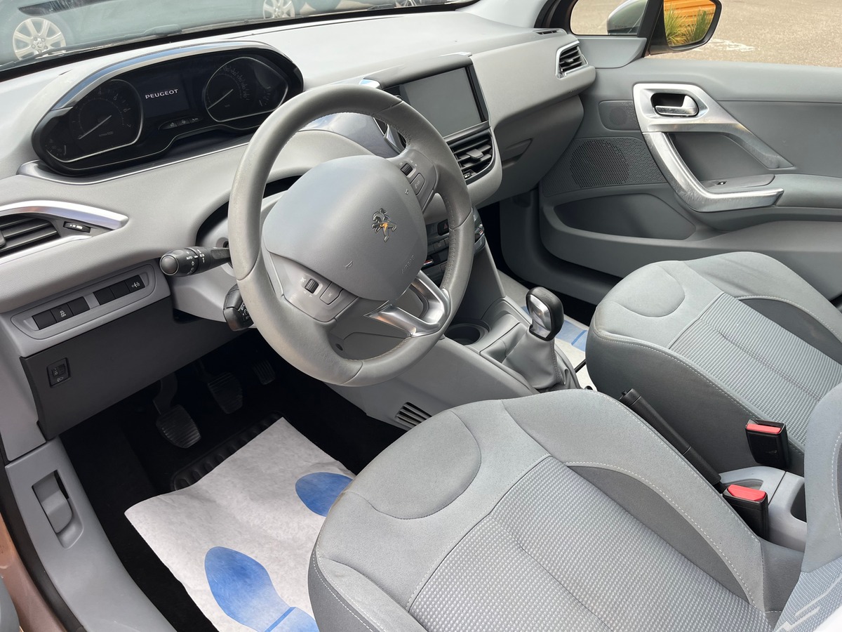 Peugeot 208 5 Portes 1.2 VTi 82 ch