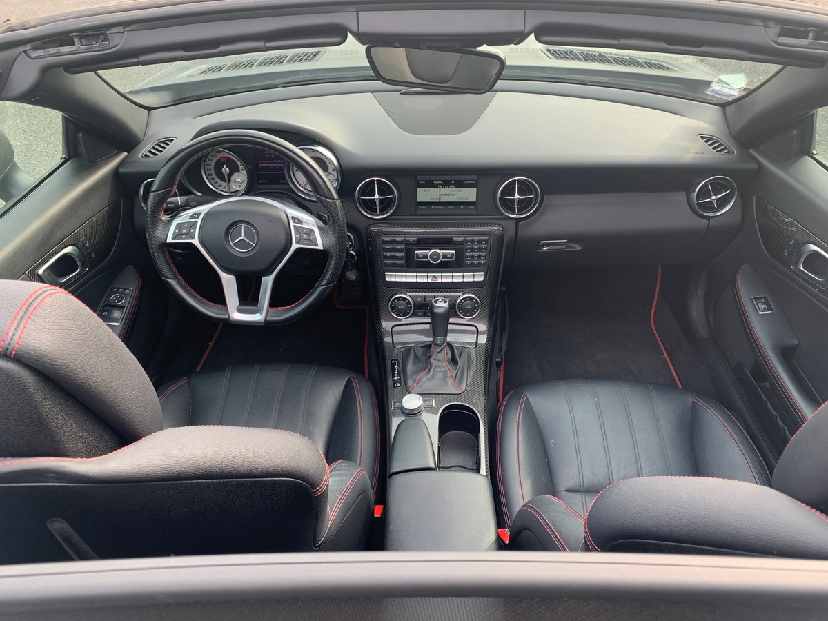 Mercedes-Benz Classe SLK 250 | 204 ch | GPS | Cuir | Siéges chauffants | Climatisation | Bluetooth