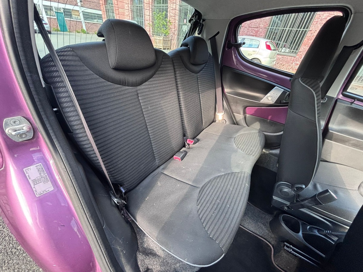 Peugeot 107 1.0 68 Envy 5 portes