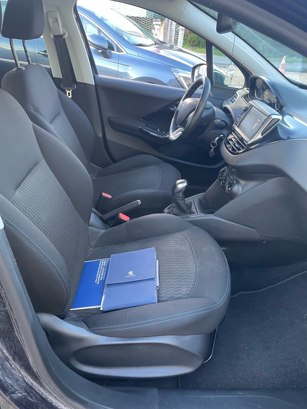 Peugeot 208 VTI 82 Chx STYLE 2018 GPS CLIM