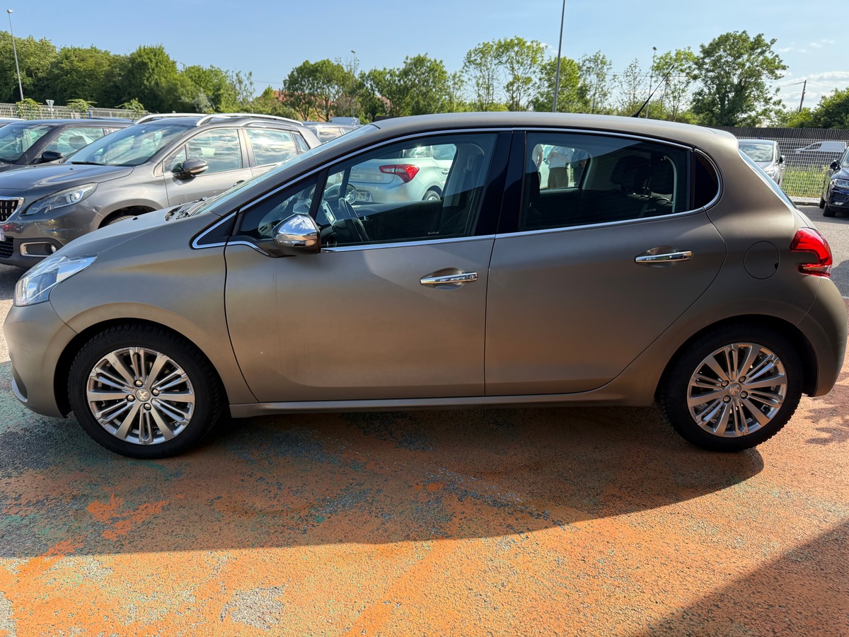 Peugeot 208 1.6 BLUEHDI 100 CH