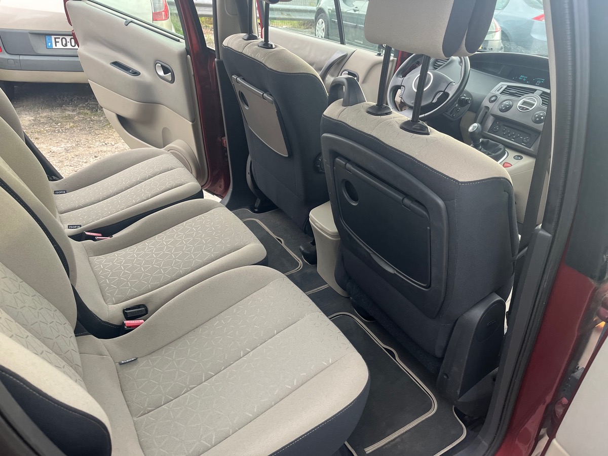 RENAULT Scenic 1.9 dci  162461KM