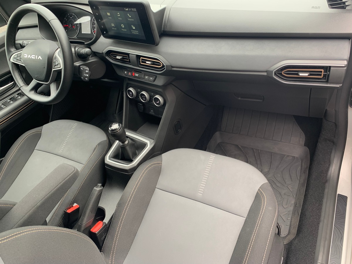 Dacia Sandero Stepway 90 ch | Extreme | Caméra | Régulateur | Intégration smartphone | Roue secours