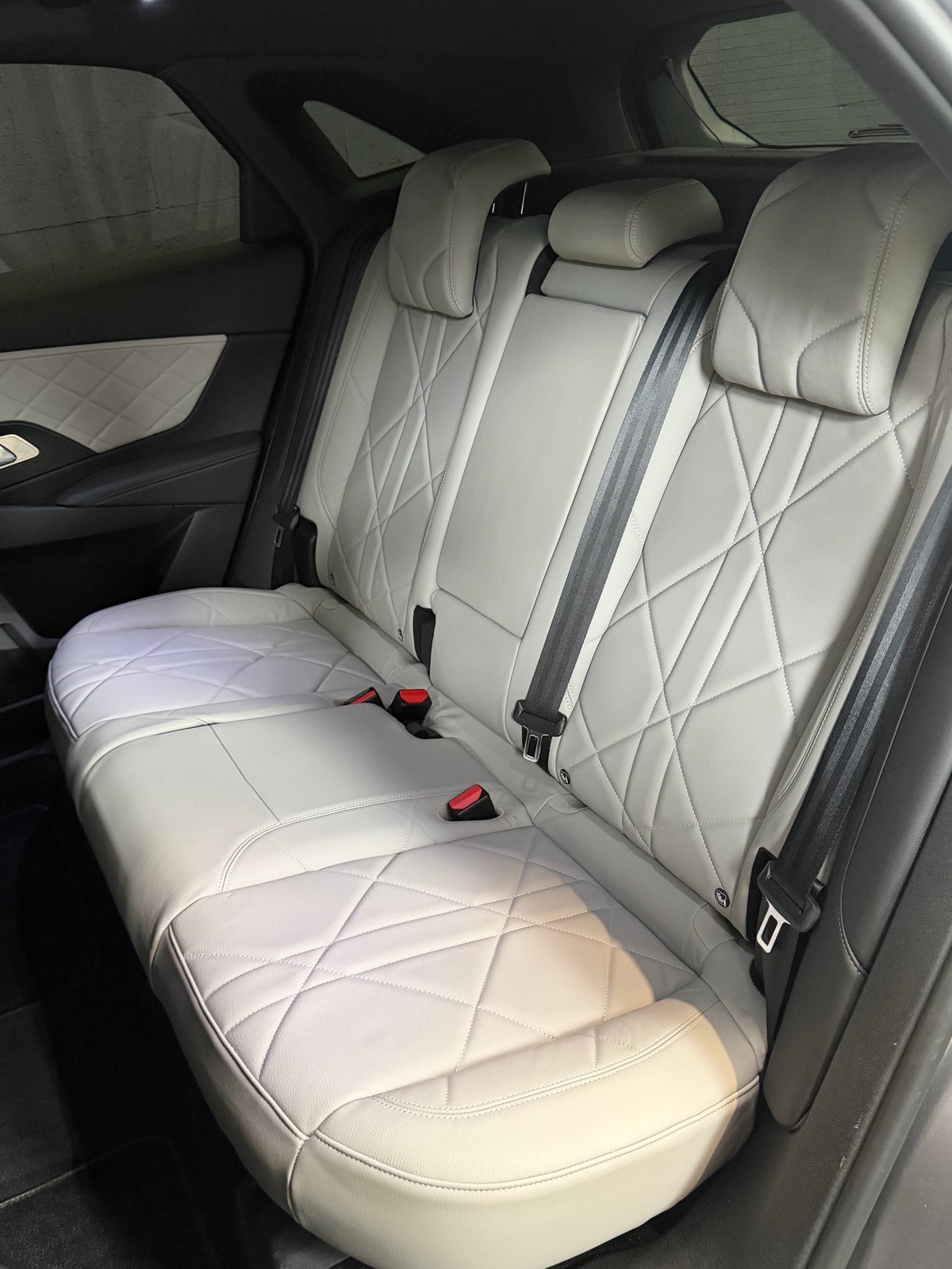 DS DS 7 1.6 180ch EAT8 FINITION RIVOLI