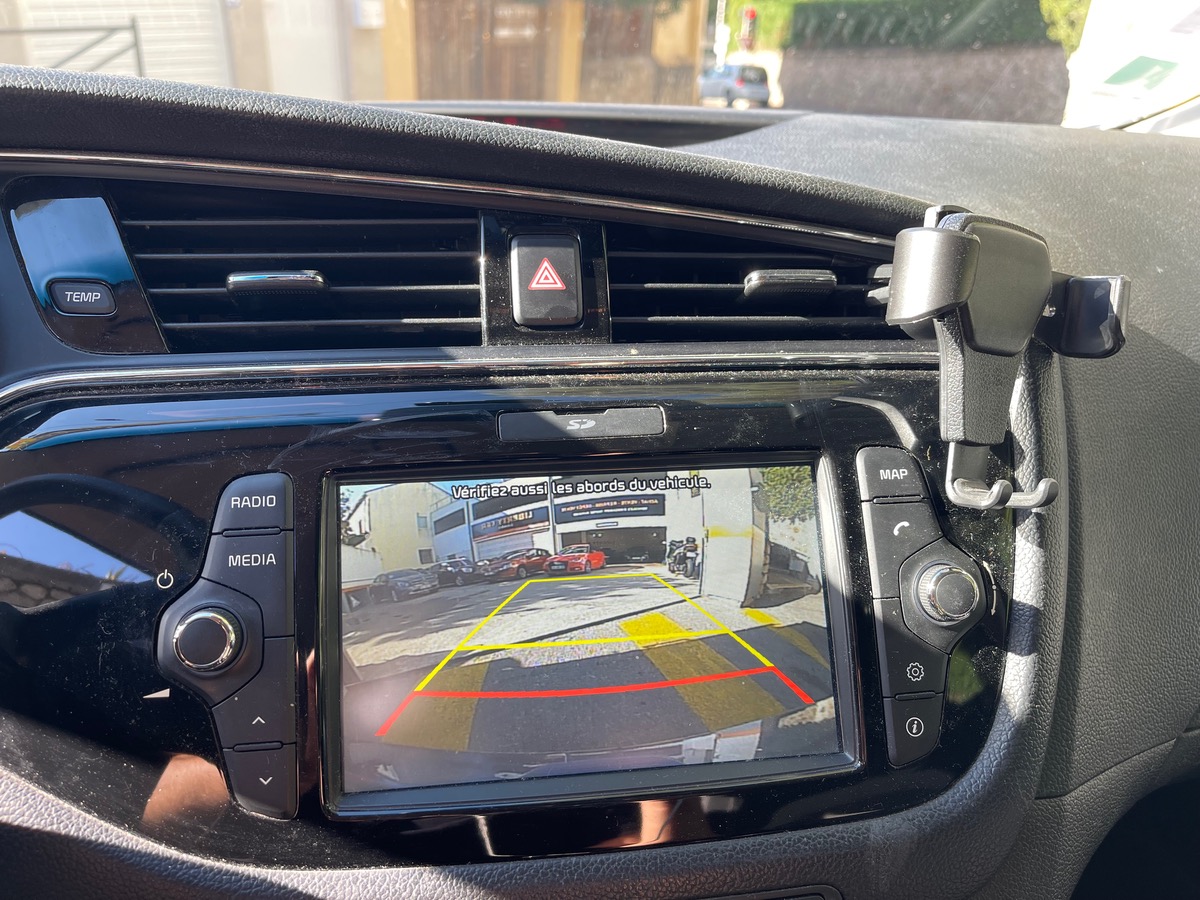 Kia Ceed 1.6 GDI 135 CV / Phase 2 / CarPlay / Caméra / GPS / Km Réel / Boite Auto