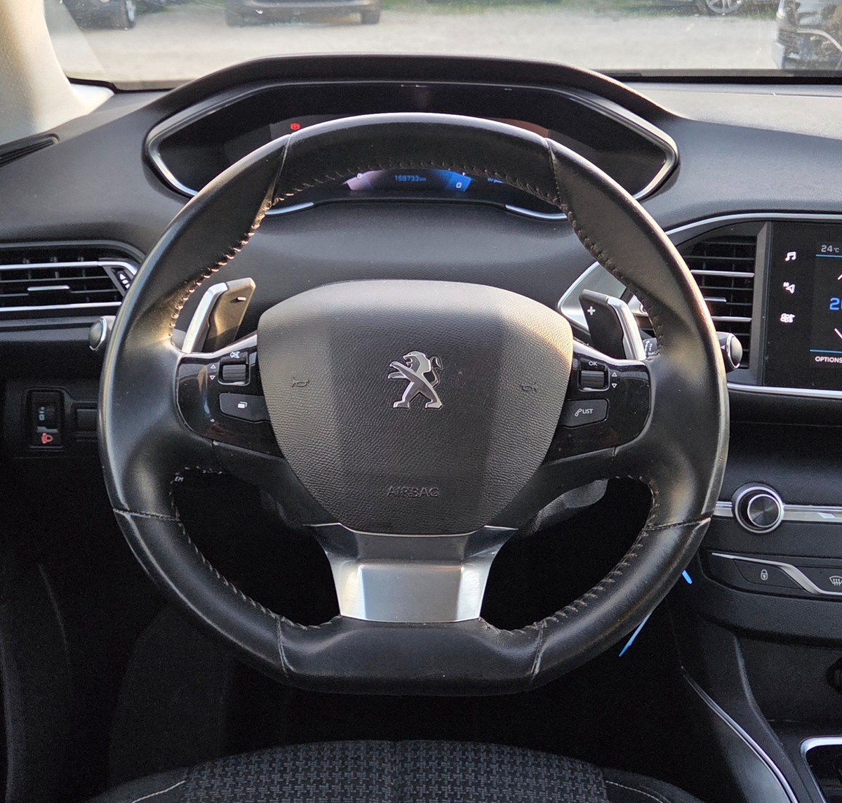 Peugeot 308 1.5 BHDi 130 CV EAT8  ACTIVE BUSINESS / 1ERE MAIN / TVA