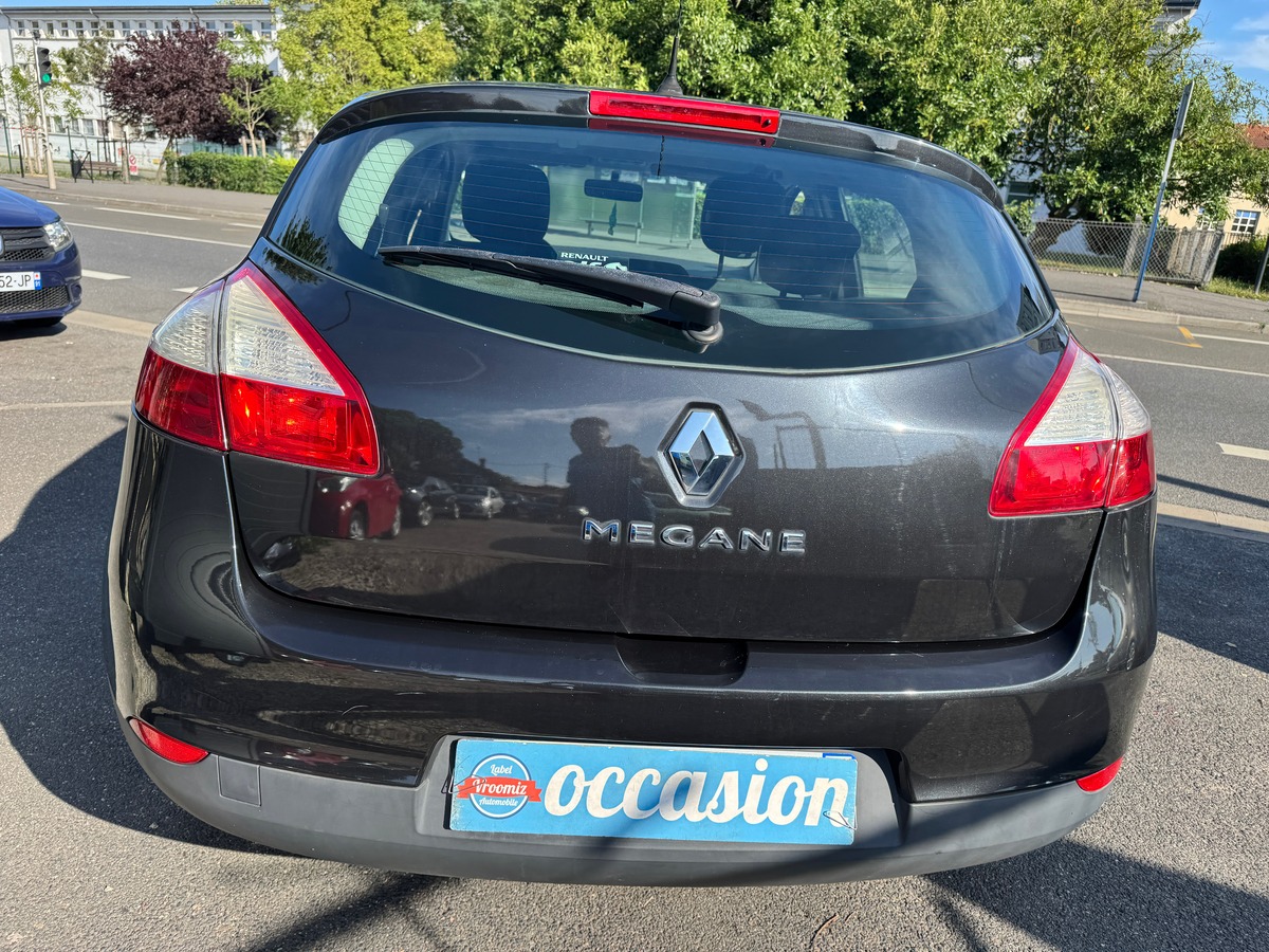 RENAULT Megane 1.6i 100 EXPRESSION