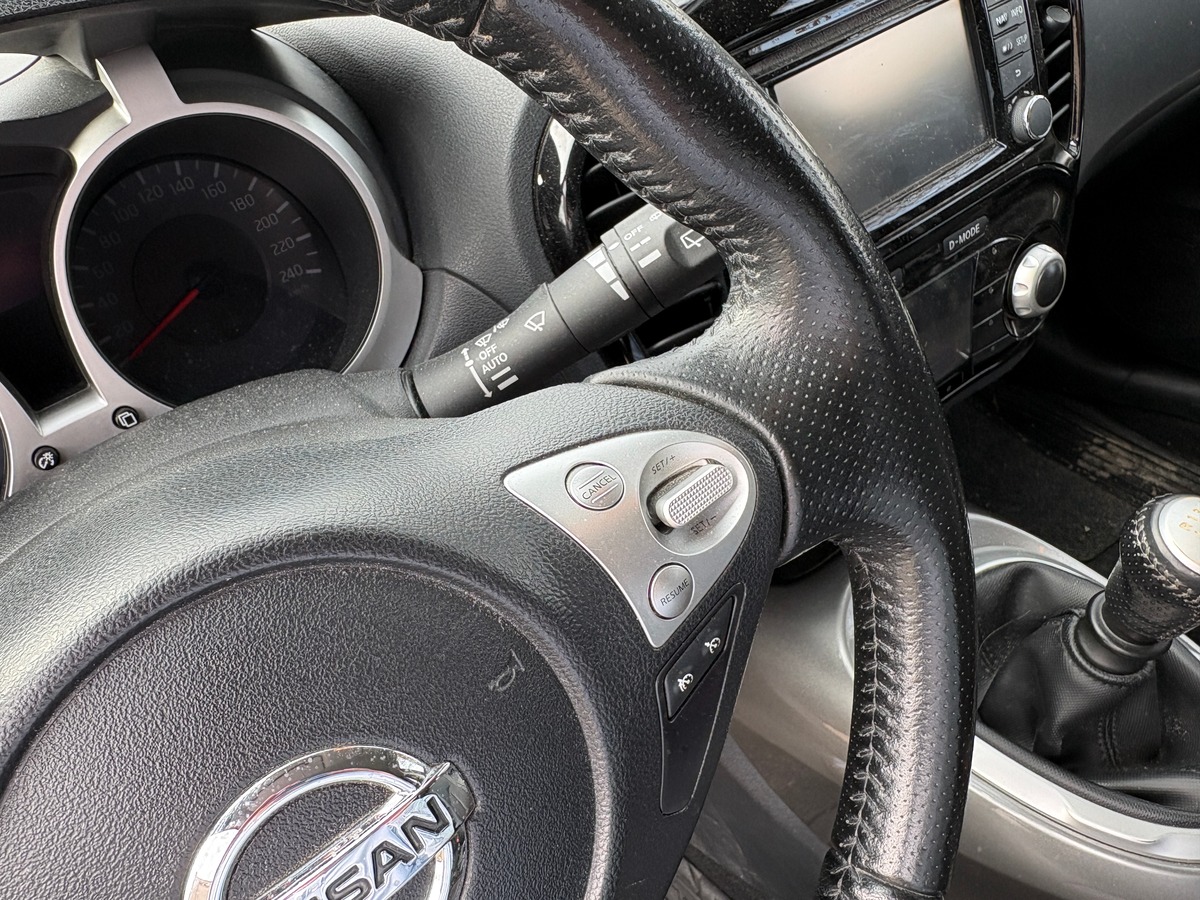 Nissan Juke 1.5 dci - TEKNA - 5CV