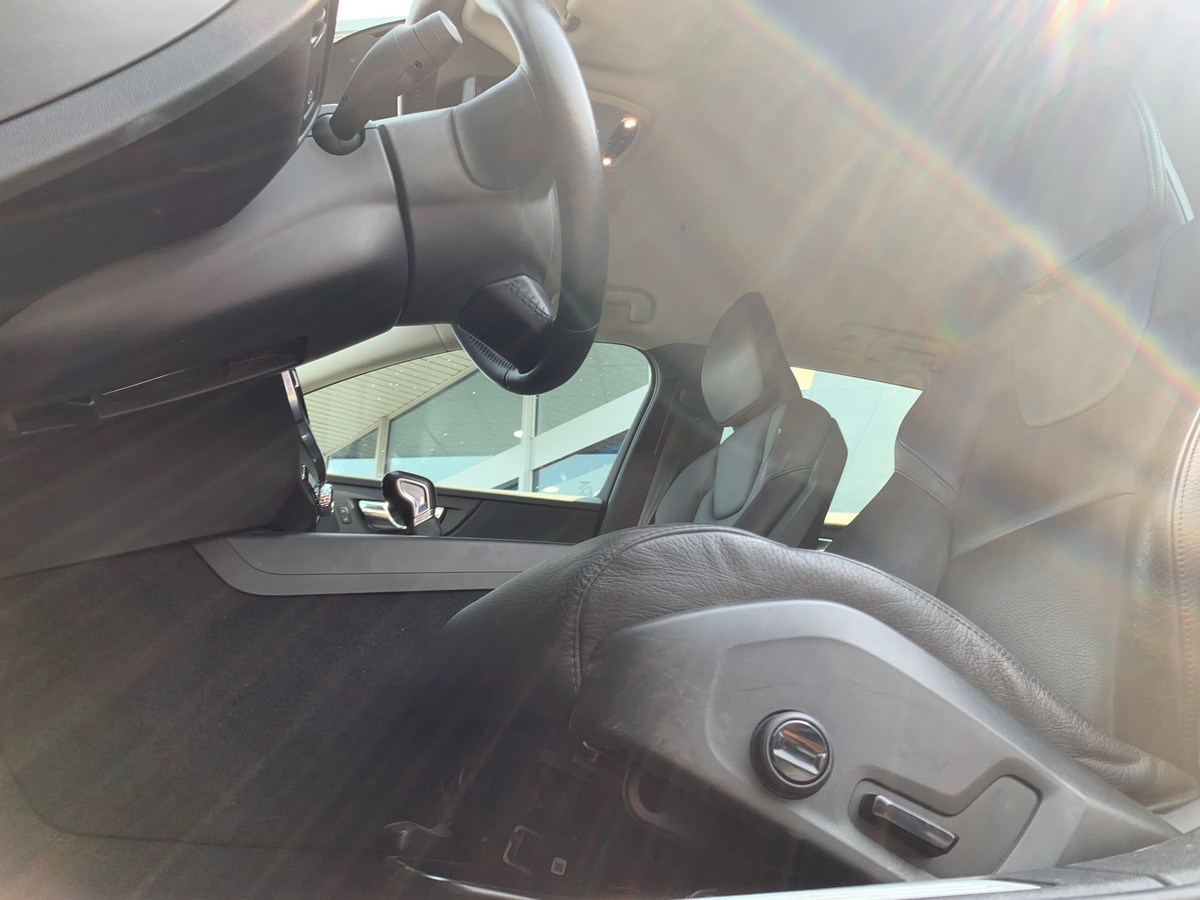 Volvo V60 150 ch | Business Excecutive | Caméra recul | Apple car Play | Cuir | Régulateur vitesse