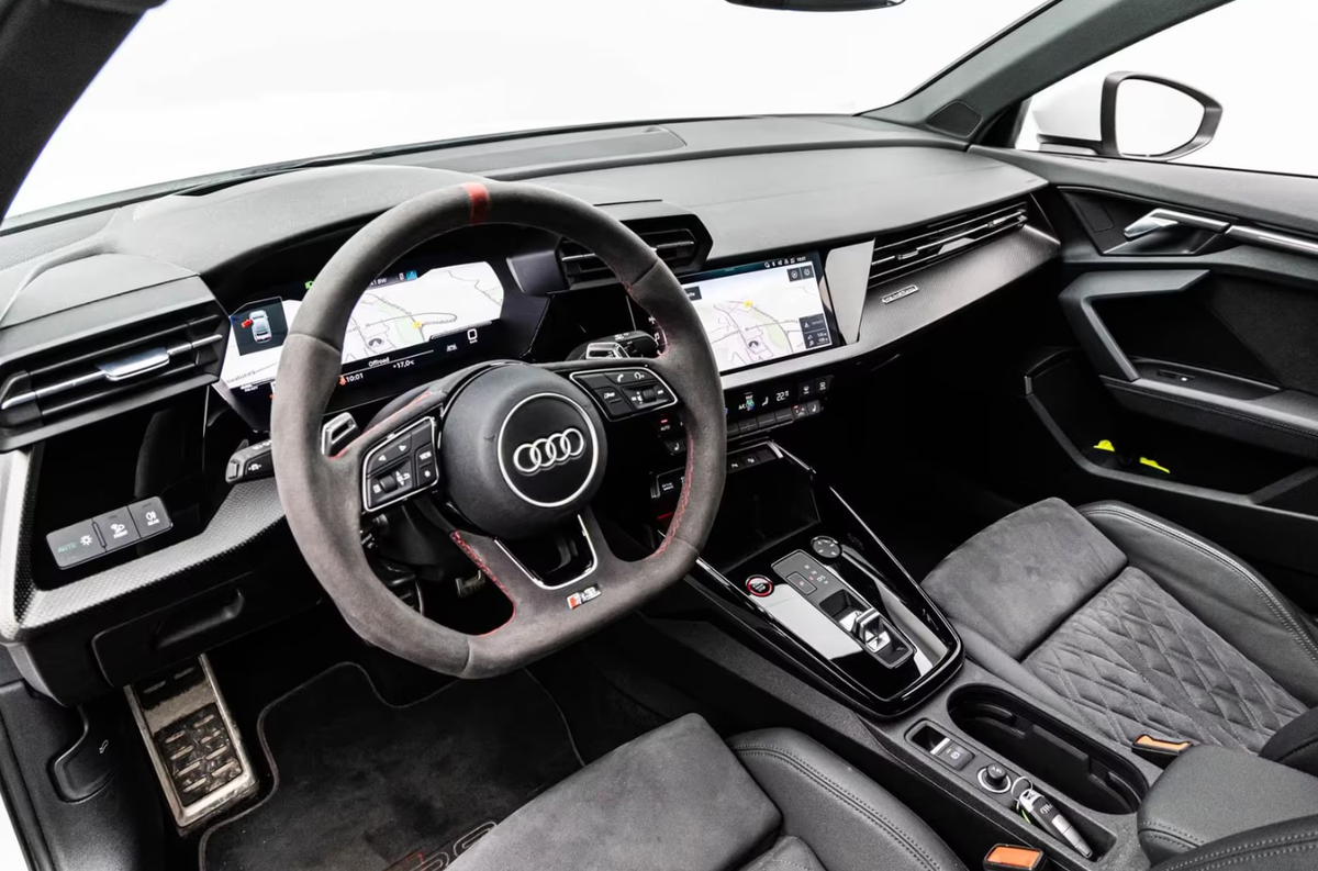 Audi RS3 Berline IV 2.5 TFSI 400ch quattro S tronic 7/Bang&Olufsen/Matrix