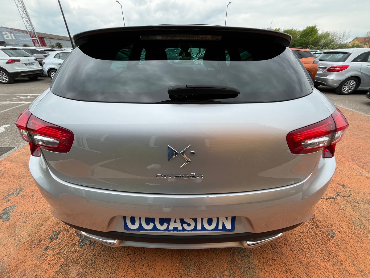 Citroën DS5 2.0 HDi 180 ch Boîte automatique SPORT CHIC